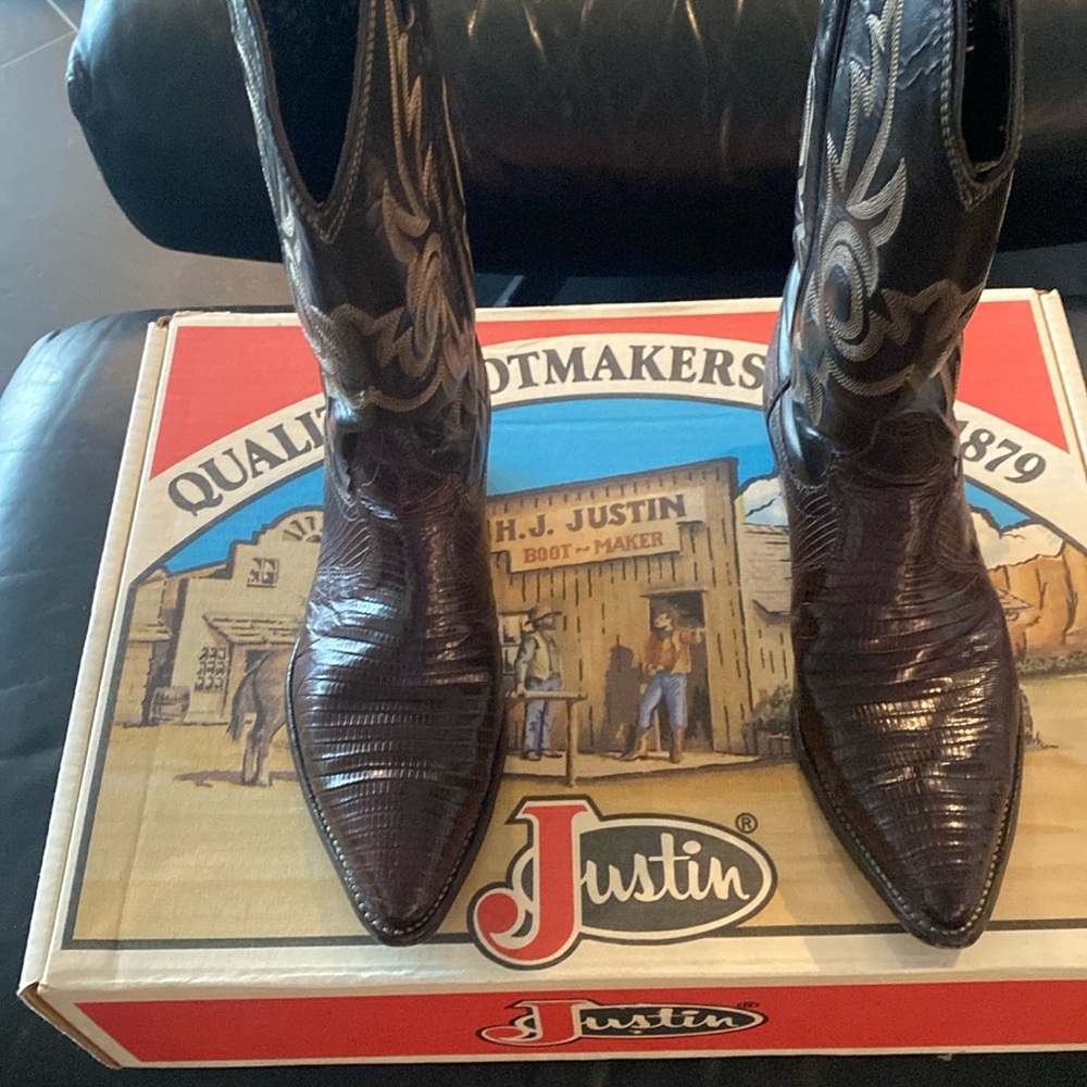 Justin Brown Cowboy Boots